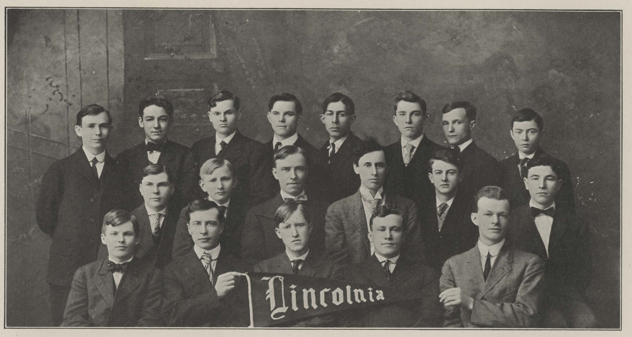1909 Lincolnian Literary Society