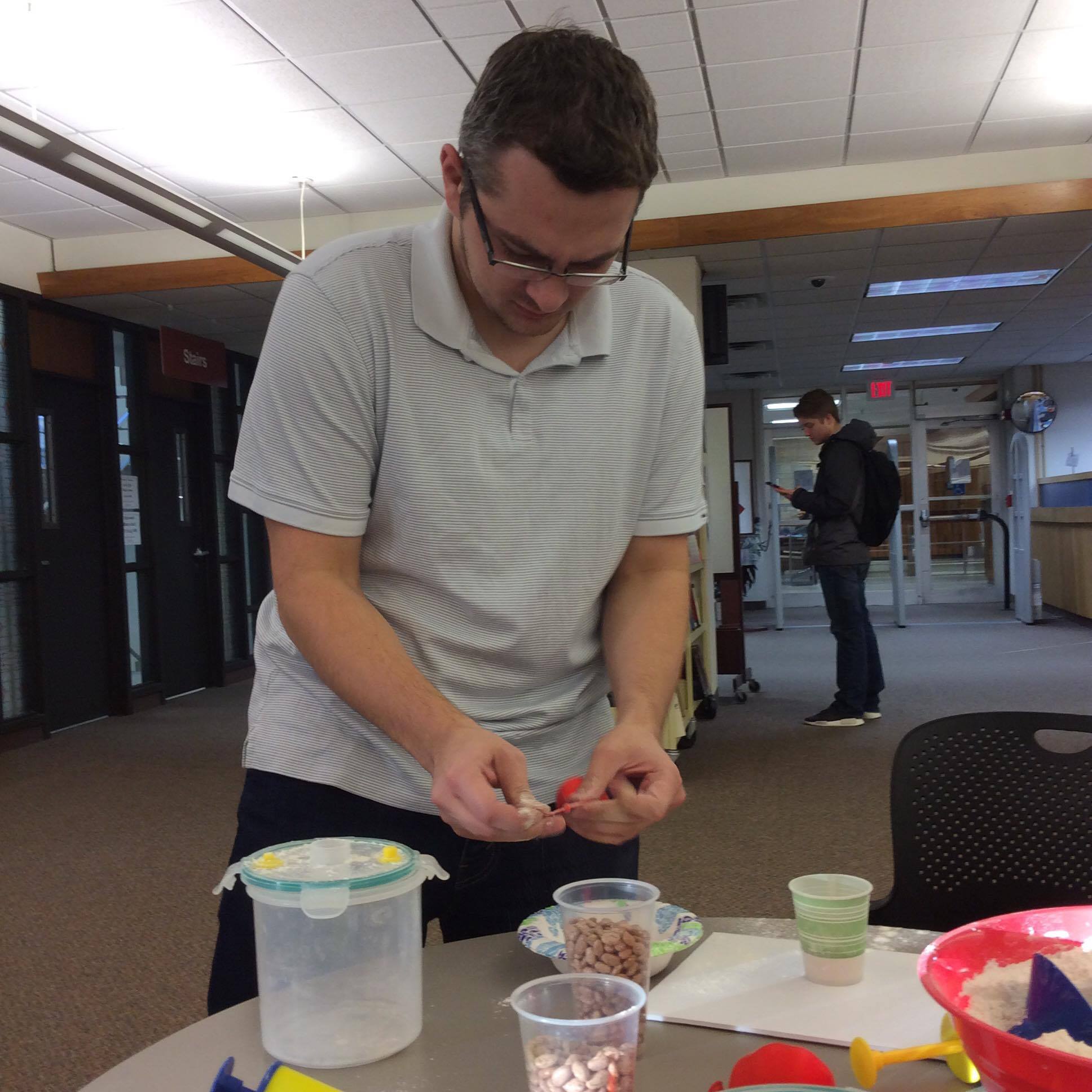 Make A Stress Ball Photo