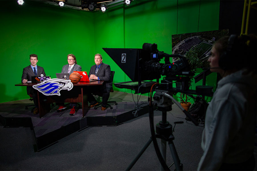  Students produce a TV broadcast.