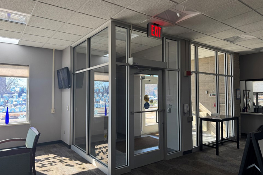 Entry vestibule at the University Health and Counseling Services building
