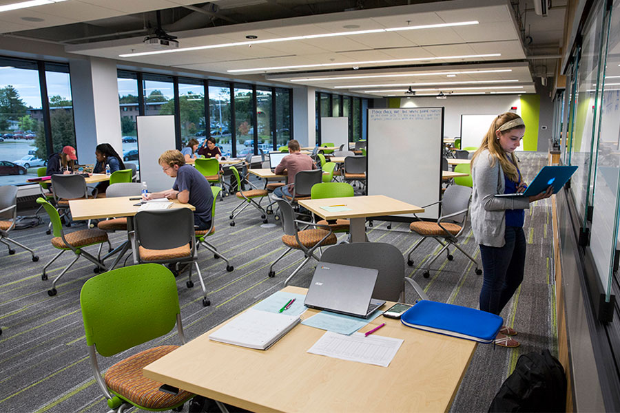 Students studying in the Mary Poppe Chrisman Success Center on the UW-Whitewater campus.