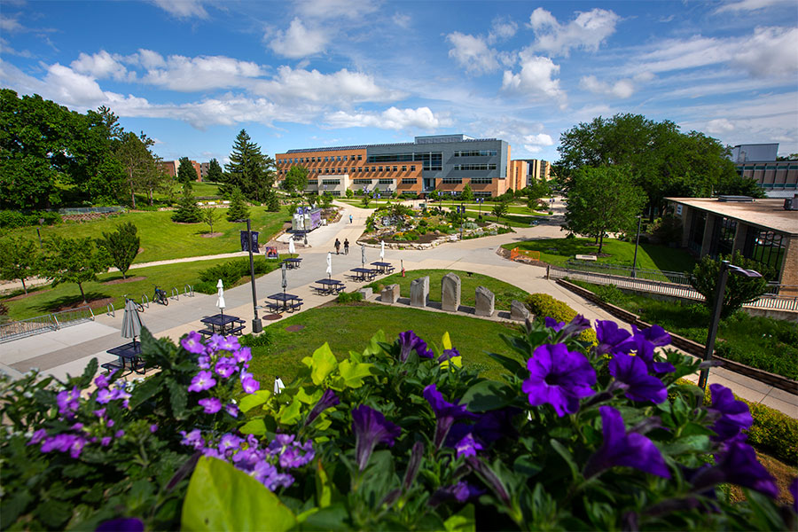 university wisconsin tours