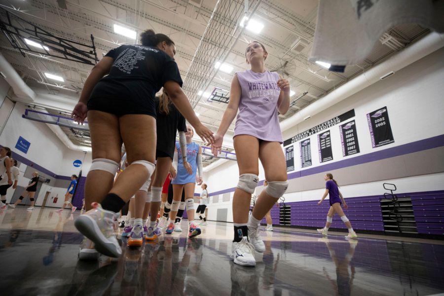 Volleyball: UW-WHITEWATER PHOTO/CRAIG SCHREINER