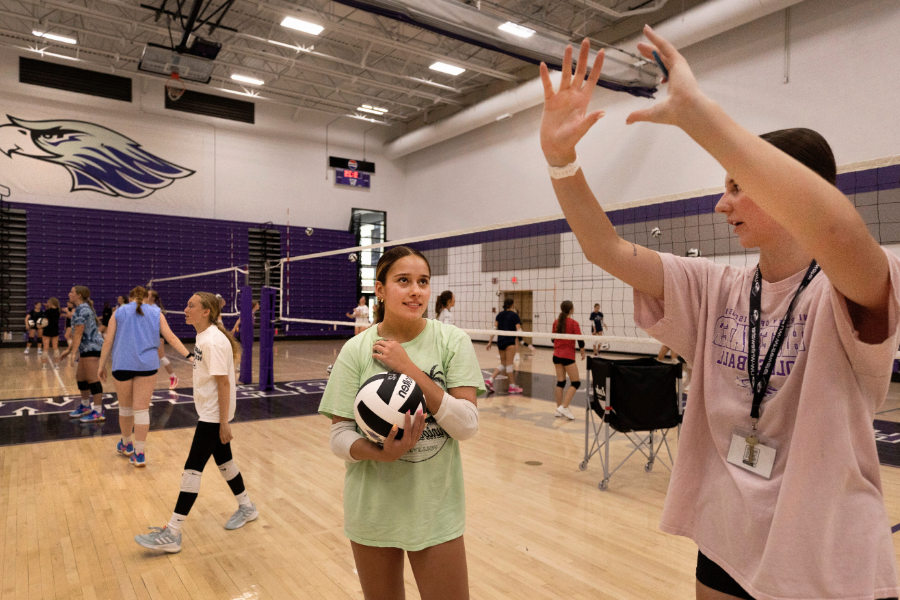 Volleyball: UW-WHITEWATER PHOTO/CRAIG SCHREINER