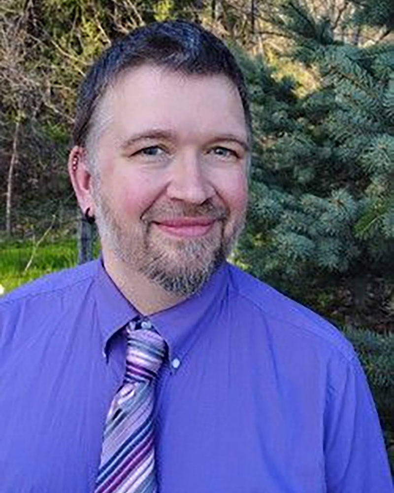 Headshot of Mike Wessely