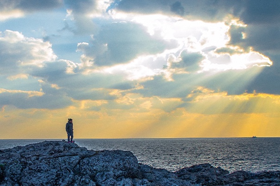 A University of Wisconsin-Whitewater student studying abroad