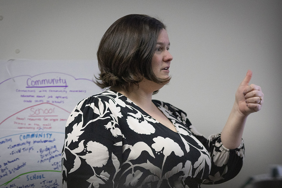 Lauren Zepp teaching in Winther Hall