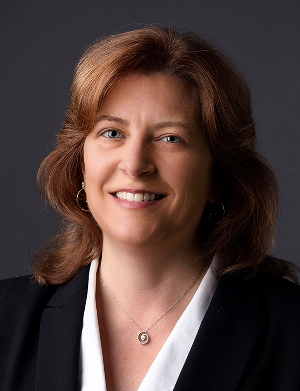 Portrait photo of Lynn Gardinier.