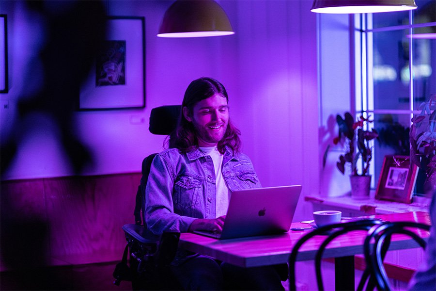 Man poses for UW-Whitewater College of Business and Economics online