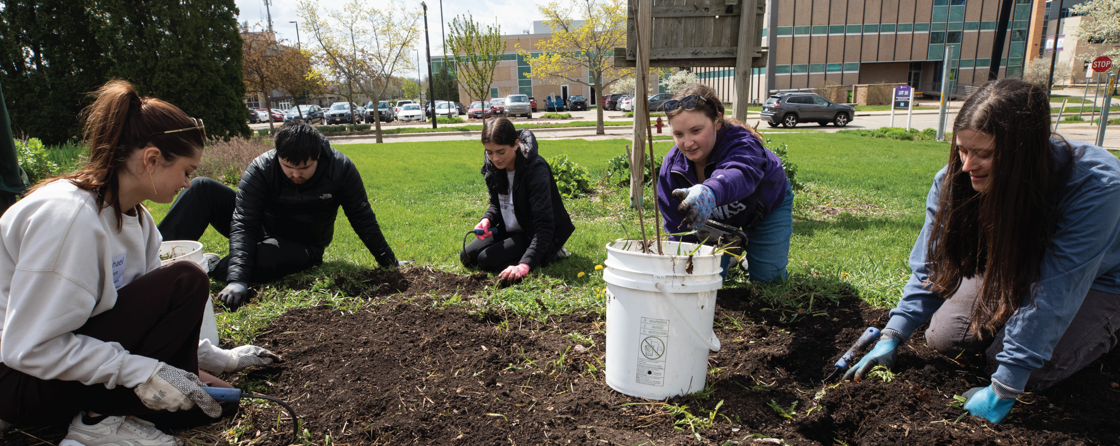 UW-Whitewater students serving the Whitewater community