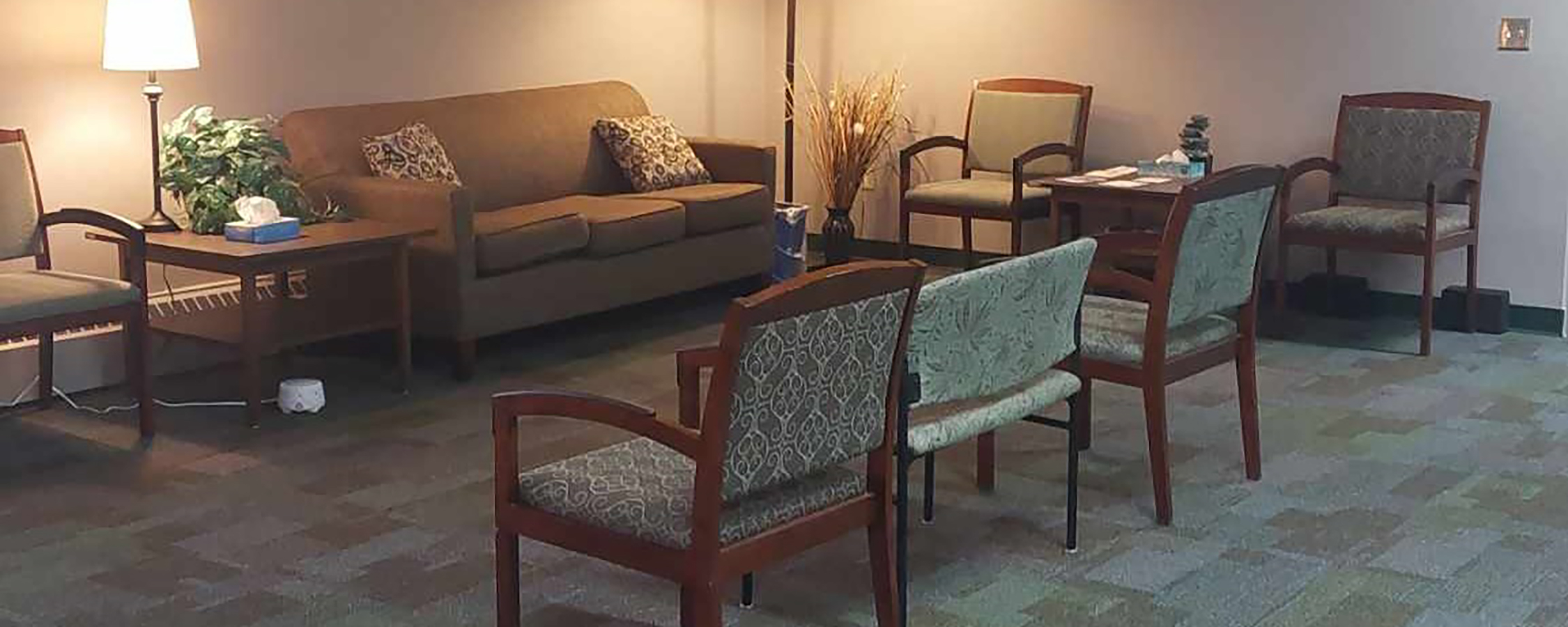 Waiting room at the UHCS Counseling services center